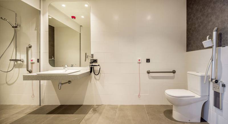 Doble adaptada Hotel ILUNION San Mamés Bilbao
